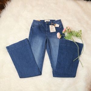 NWT RACHAEL Rachael Roy High Rise Flare Size 27